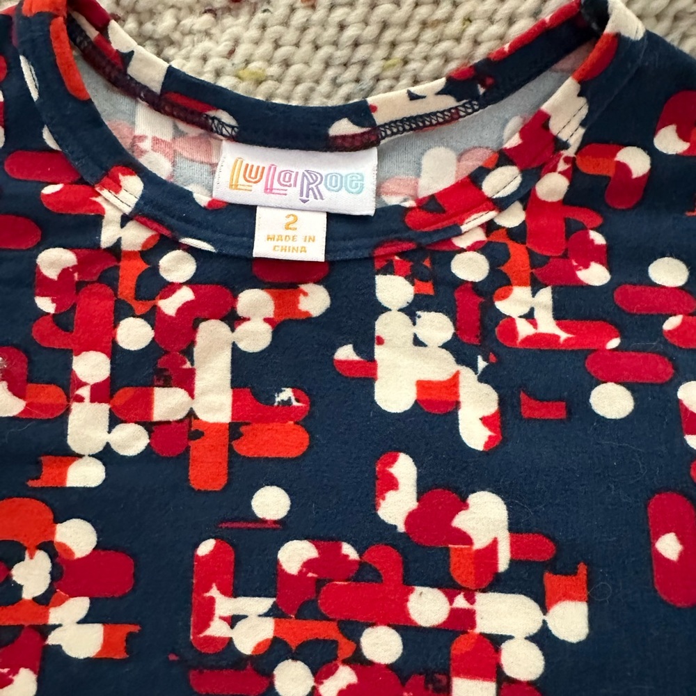 Patriotic Pattern Gracie by LuLaRoe size 2 NWT